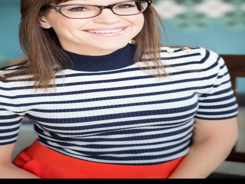 Lisa Loeb Returns To Redstone Room On Friday Music Qctimes Com