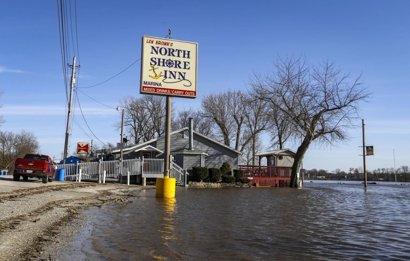 Photos Flood waters along North Shore Drive in Moline Local News