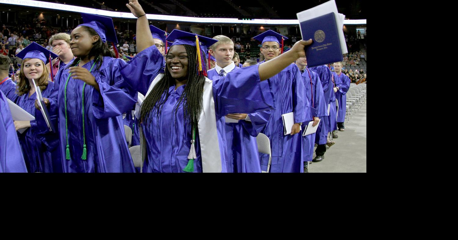 Photos: Central Graduation