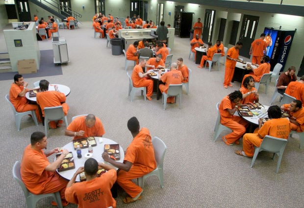 Breaking bread with inmates on Thanksgiving | Local News | qctimes.com