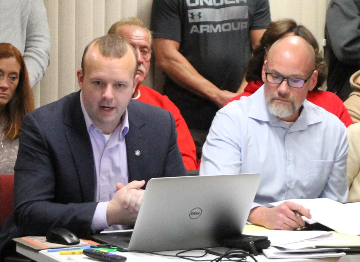 Eldridge police chief challenged over officer's sexual abuse