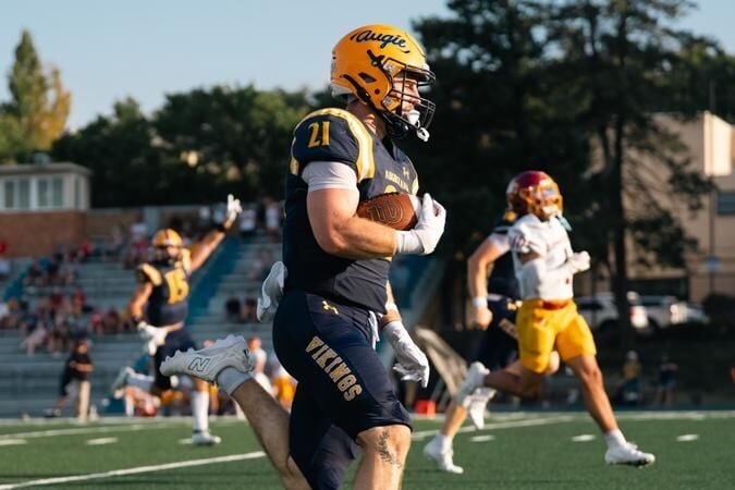 Augustana football falls just short in comeback bid at UW-Stout