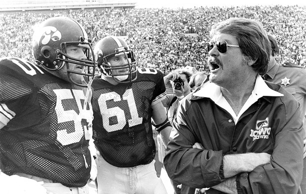 Hayden Fry: Legendary Iowa football coach dies at 90