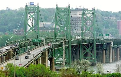 Morning update: I-74 bridge work