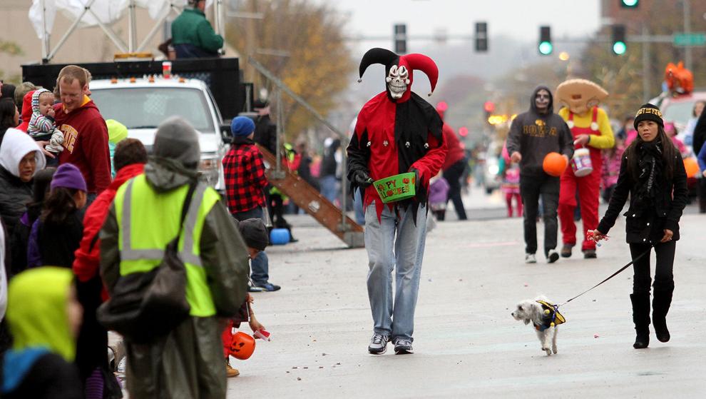Photos Annual Davenport Halloween Parade News Local and National