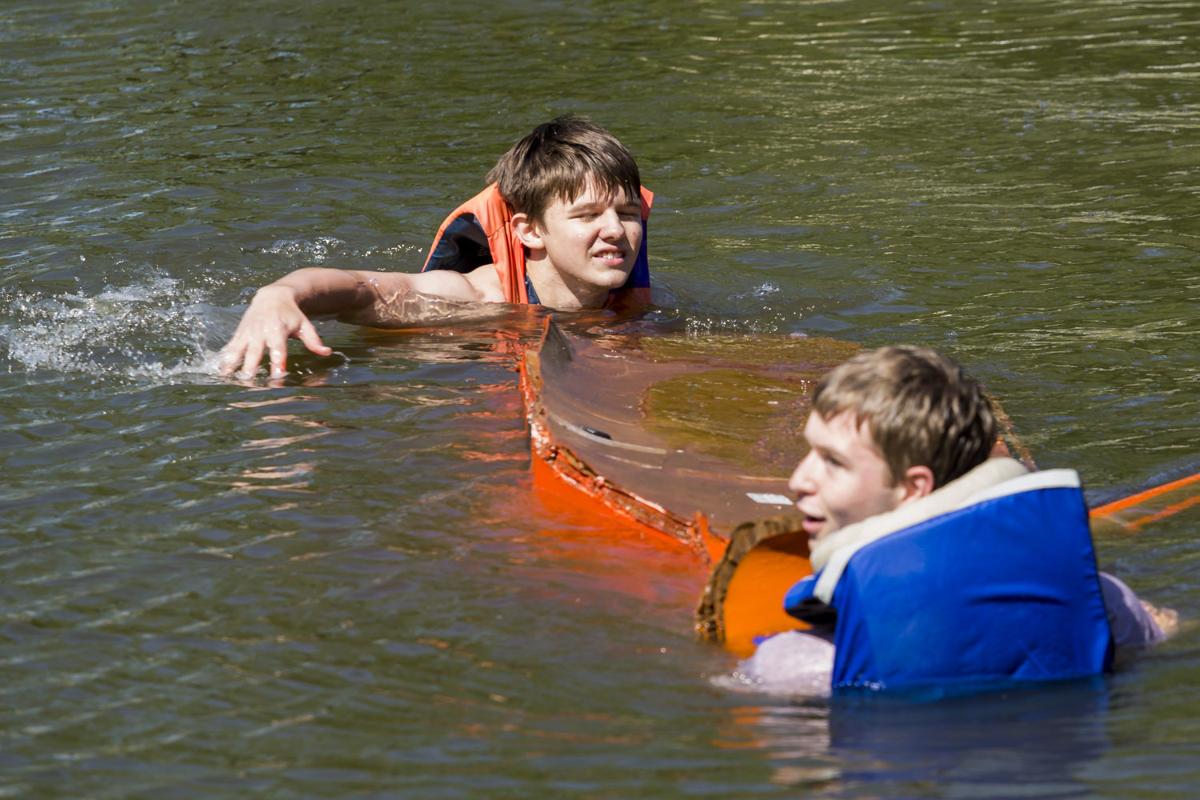 051316-cardboard-regatta-002