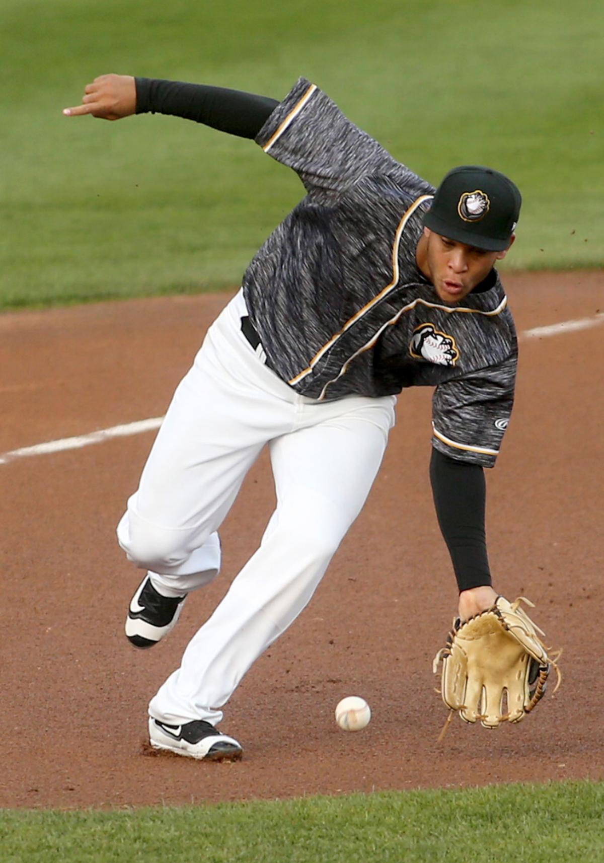 041417-bandits-kane-county-001