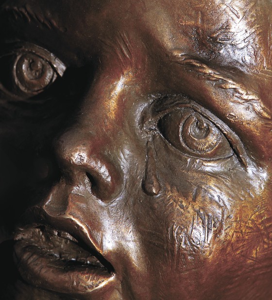 Irish statues tell a compelling story Alma Gaul