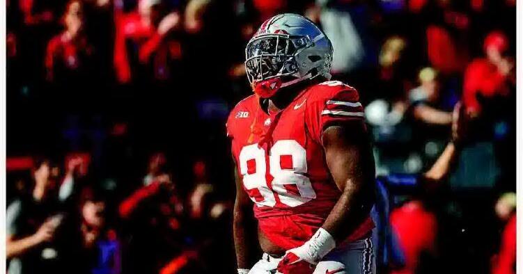 Bears eye defensive line at combine