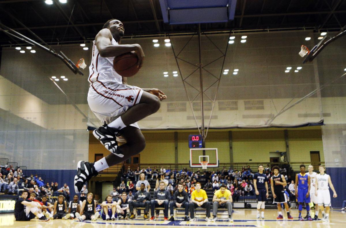 Meet The Captain Kewanee S Donovan Oliver High School Boys