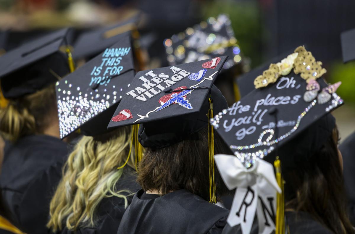 051717-BLACK-HAWK-GRADUATION-008