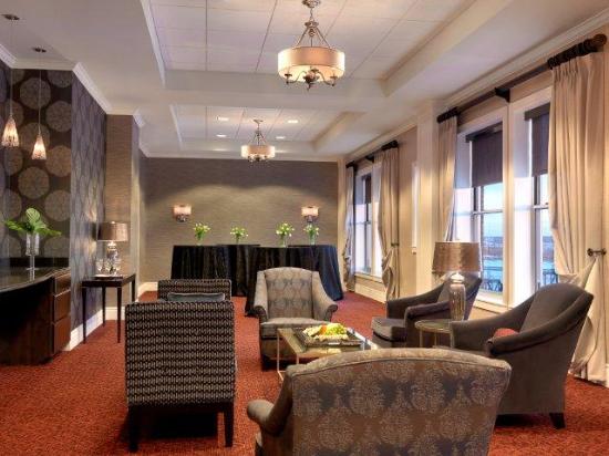 Davenport Club