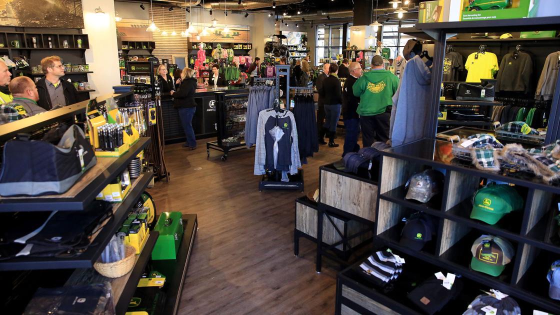 Buy And Sell Apps >> John Deere Store unveils remodeling | Economy | qctimes.com Buy And Sell Apps >> John Deere Store unveils remodeling | Economy | qctimes.com
