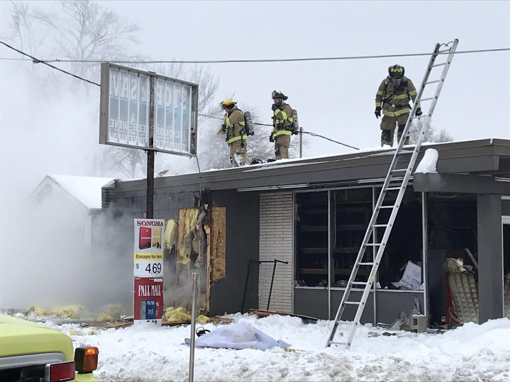 Fire Damages Moline Business Local News Qctimes Com
