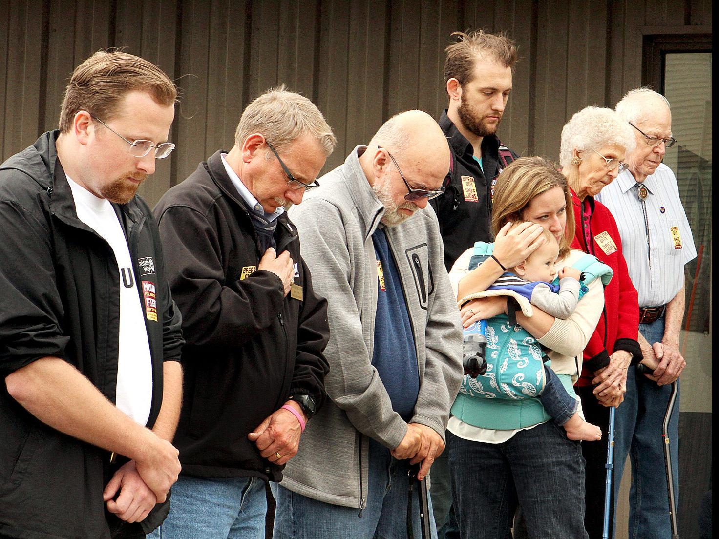 Memorial Honors Fallen Alcoa Workers Business Economy Qctimes Com