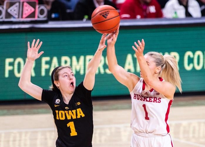 Caitlin Clark, Iowa women's basketball pick up road win at Nebraska