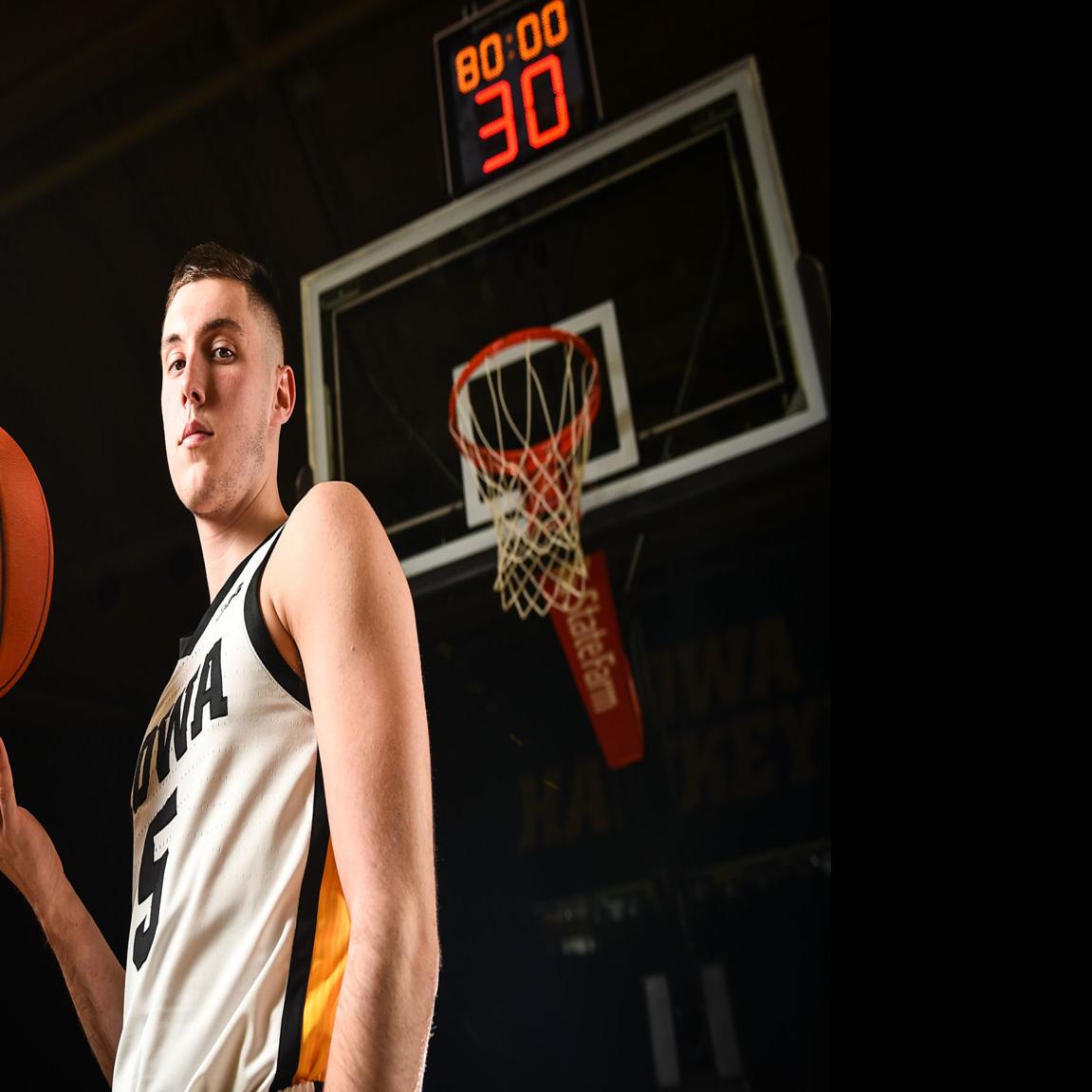 Fredrick Could Become Fan Favorite For Hawkeyes Iowa Hawkeyes Basketball Qctimes Com