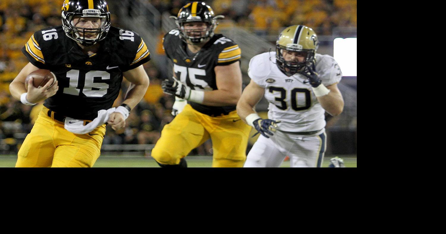 Beathard engineers another fourthquarter Hawkeye win