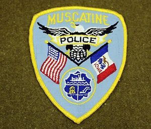 Muscatine police seeks suspects for stolen, burnt car