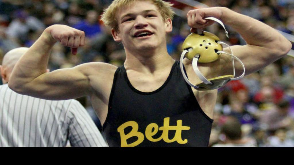 Burglary charges pending for 3 arrested Hawkeye wrestlers Iowa