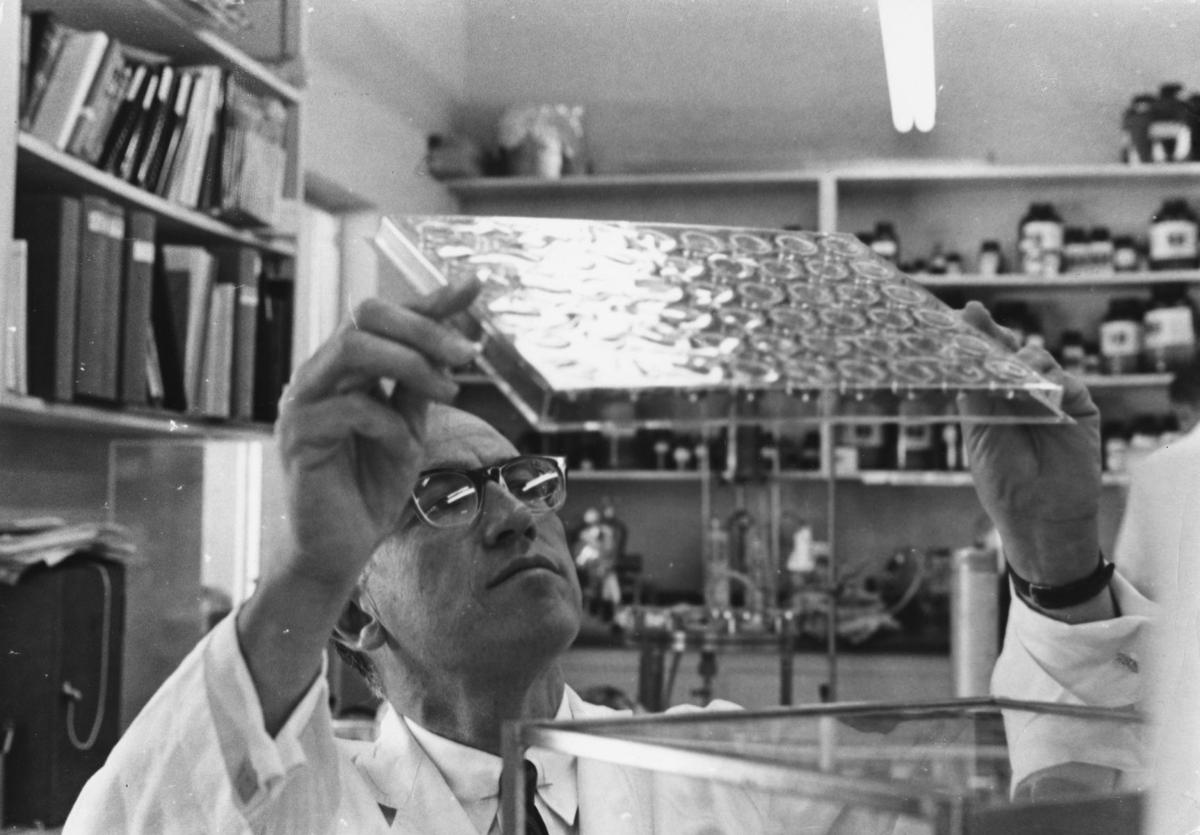 OPED-VACCINES-HISTORY-COMMENTARY-GET