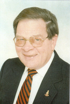 Dr. William Holmberg