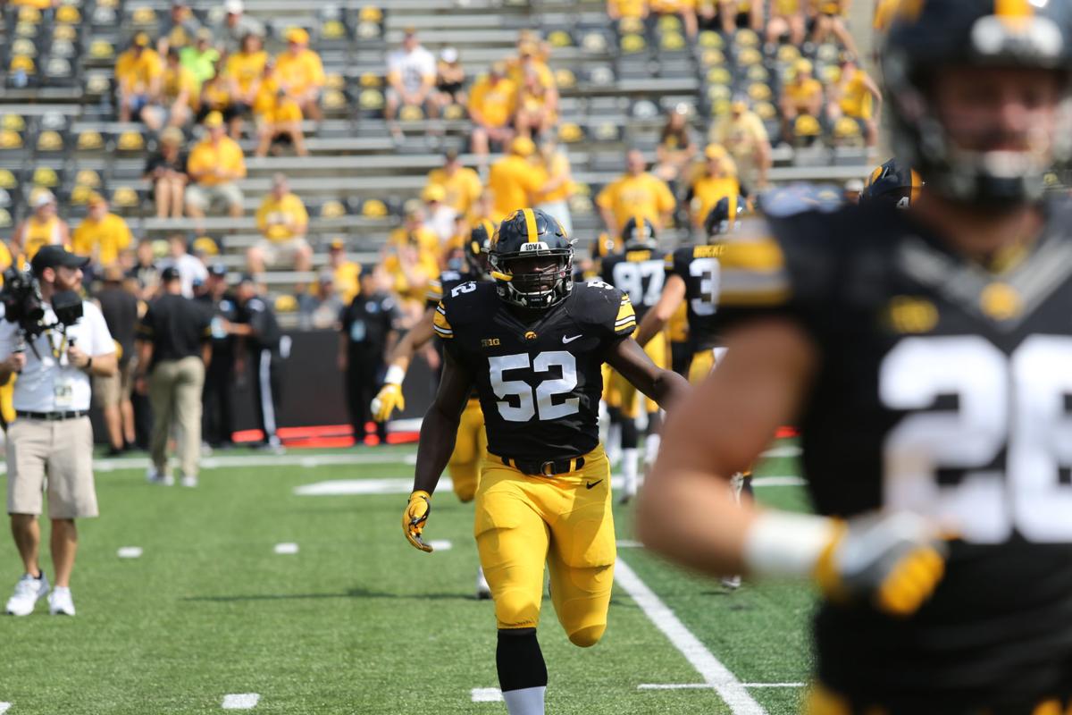 Expectations unchanged for young Iowa linebackers