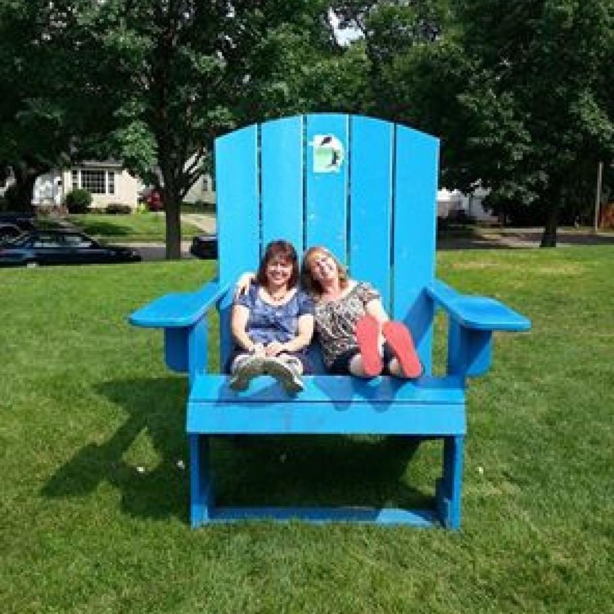 Big Chairs Make Bigger Impression Letters To The Editor Qctimescom Big Chairs Make Bigger Impression Letters To The Editor Qctimescom