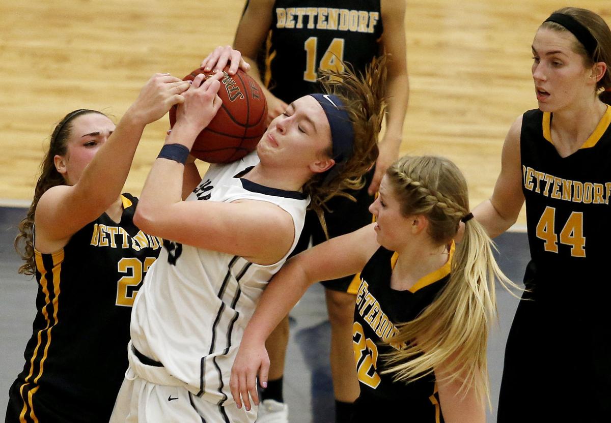Pv Toughs One Out To Forge 4 Way Tie Atop Mac Girls Standings
