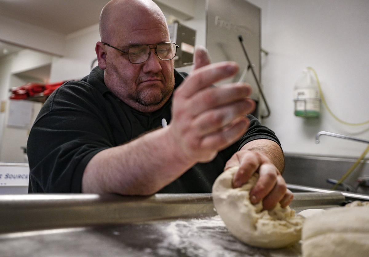 It S Quad Cities Restaurant Week Here Are 10 Places To Try Food Johnny S Pizza And Slices