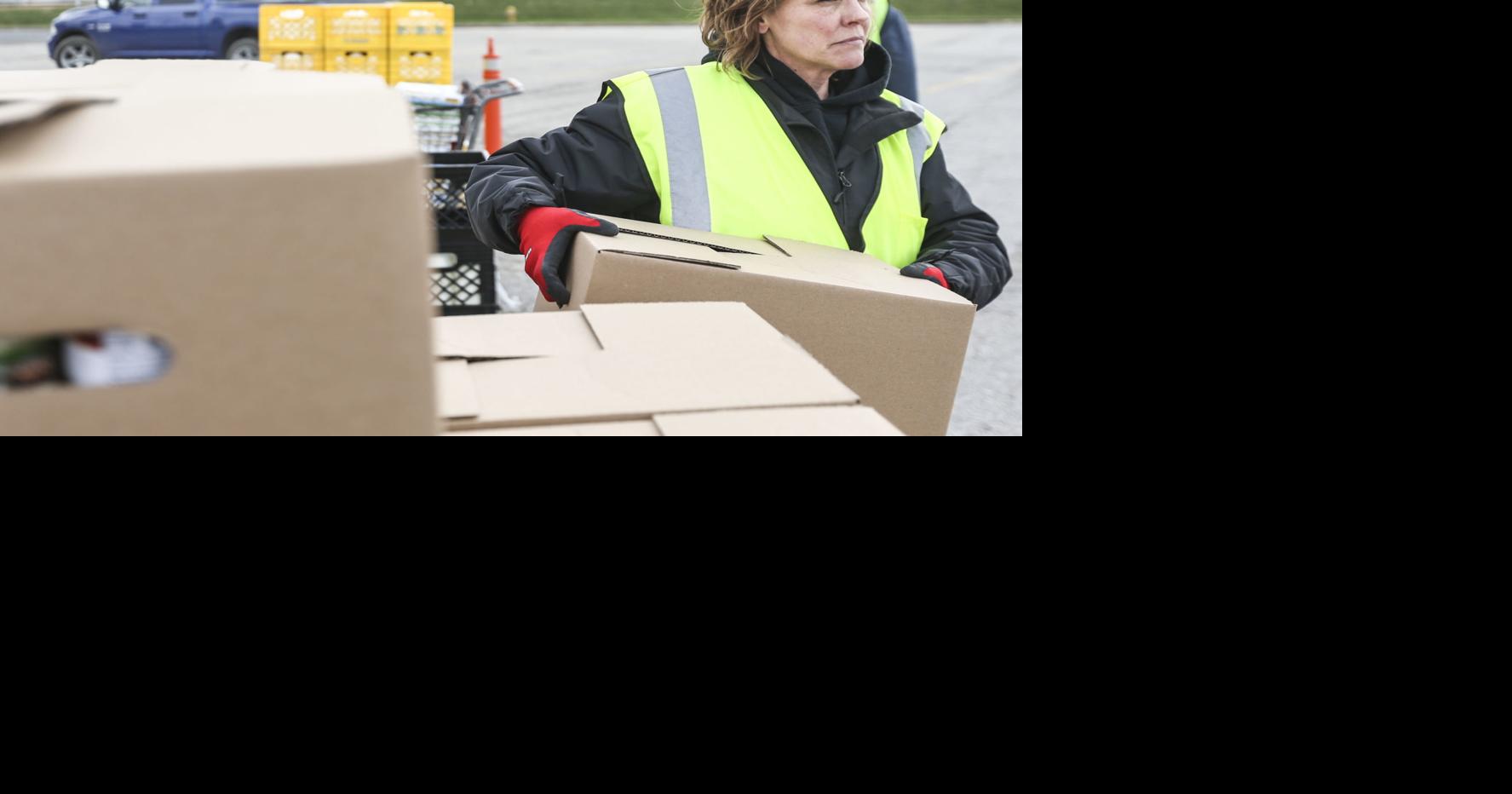 Food pantries go driveup at two QuadCity malls