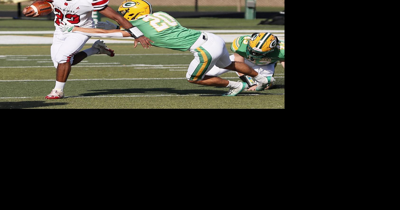 Impressive first half leads Leafs in Class 4A playoff opener