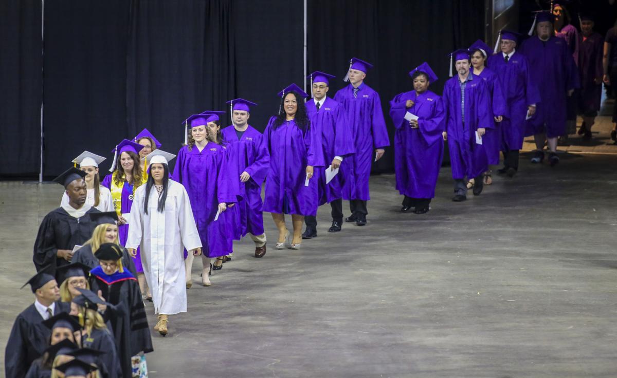 051417-WIU-QC-GRADUATION-033