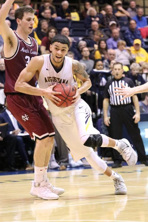 augie hoops 1.JPG
