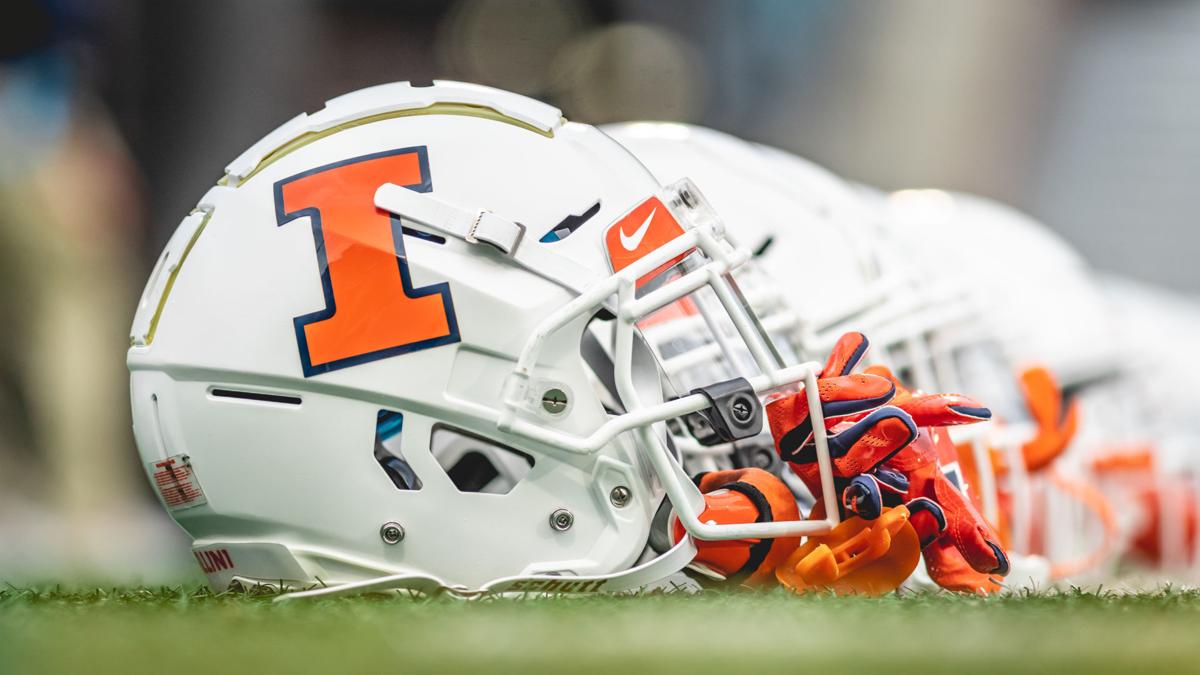 Illinois football helmets (Shawn Miller)