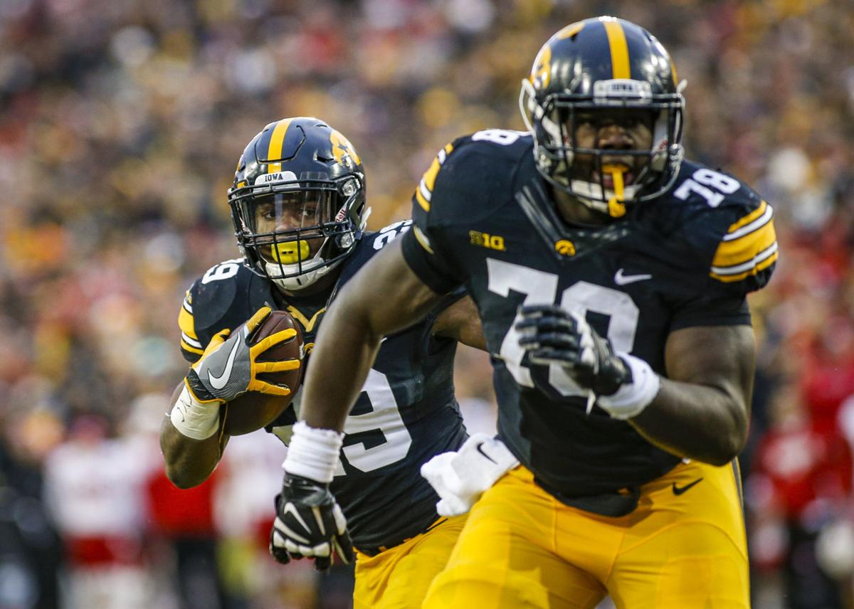 Four New Hawkeyes Get A Jump On 2018 Hawkmaina Qctimes Com