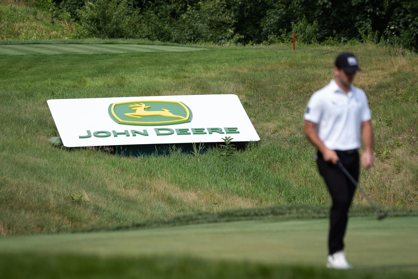 Johnston Deere, JDC deserve help in next contract with PGA Tour
