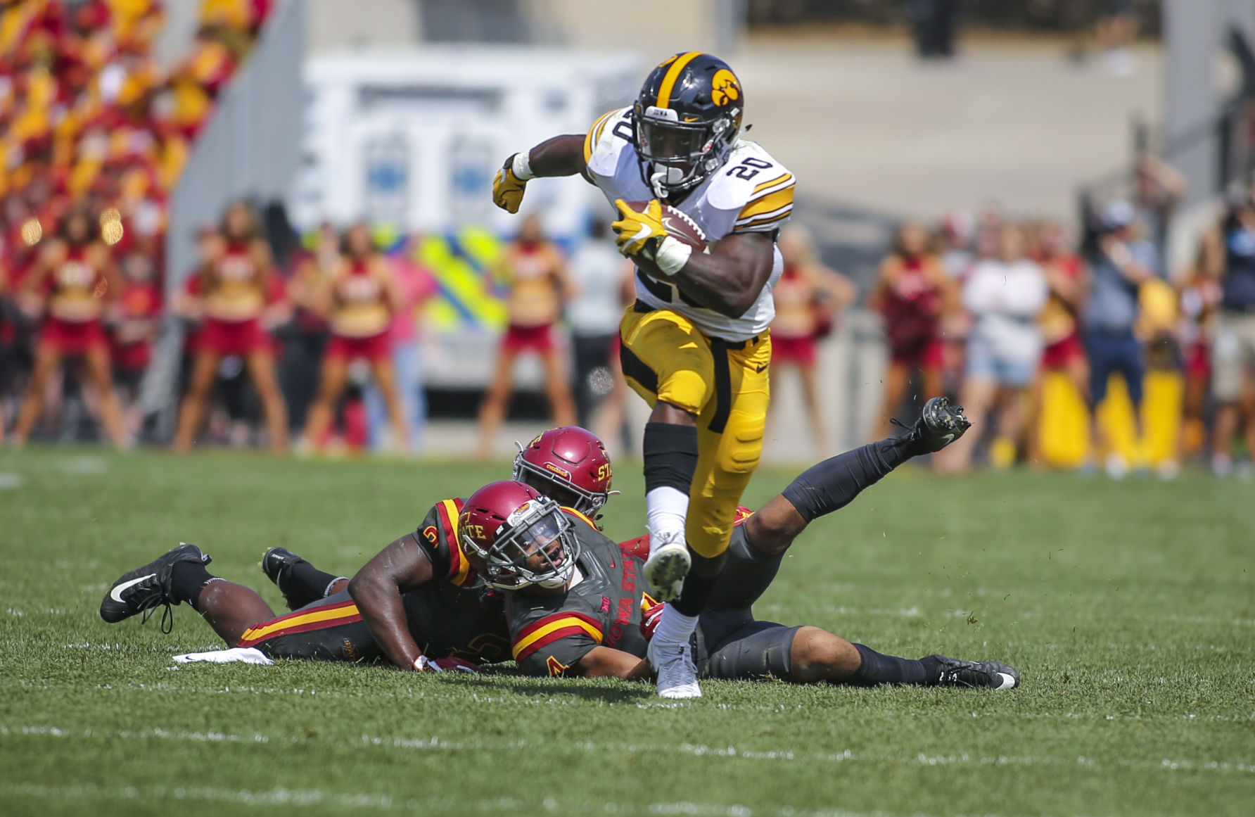 Reserve backs rally Iowa past North Texas Reserve backs rally Iowa past North Texas