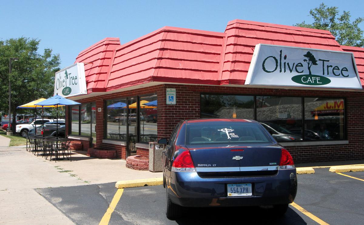 Olive Tree Cafe owner keeps serving while fasting during Ramadan