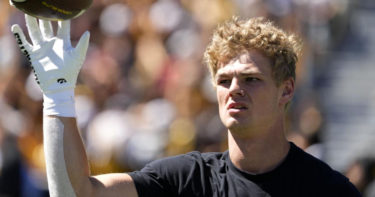 Hawkeyes Wr Iowa WR, RB near return as Hawkeyes nurse key injuries