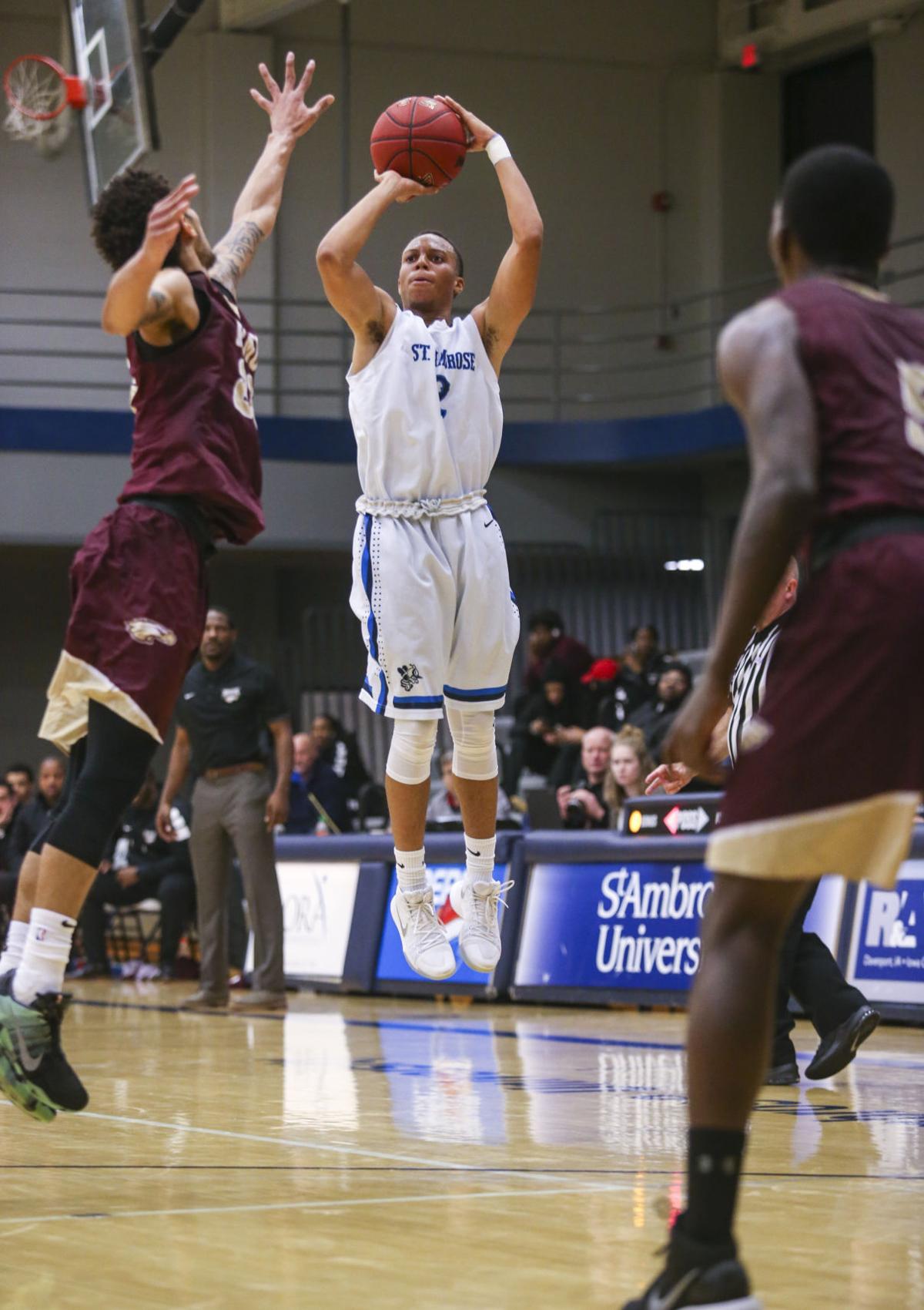 Photos Robert Morris men's basketball at St. Ambrose College