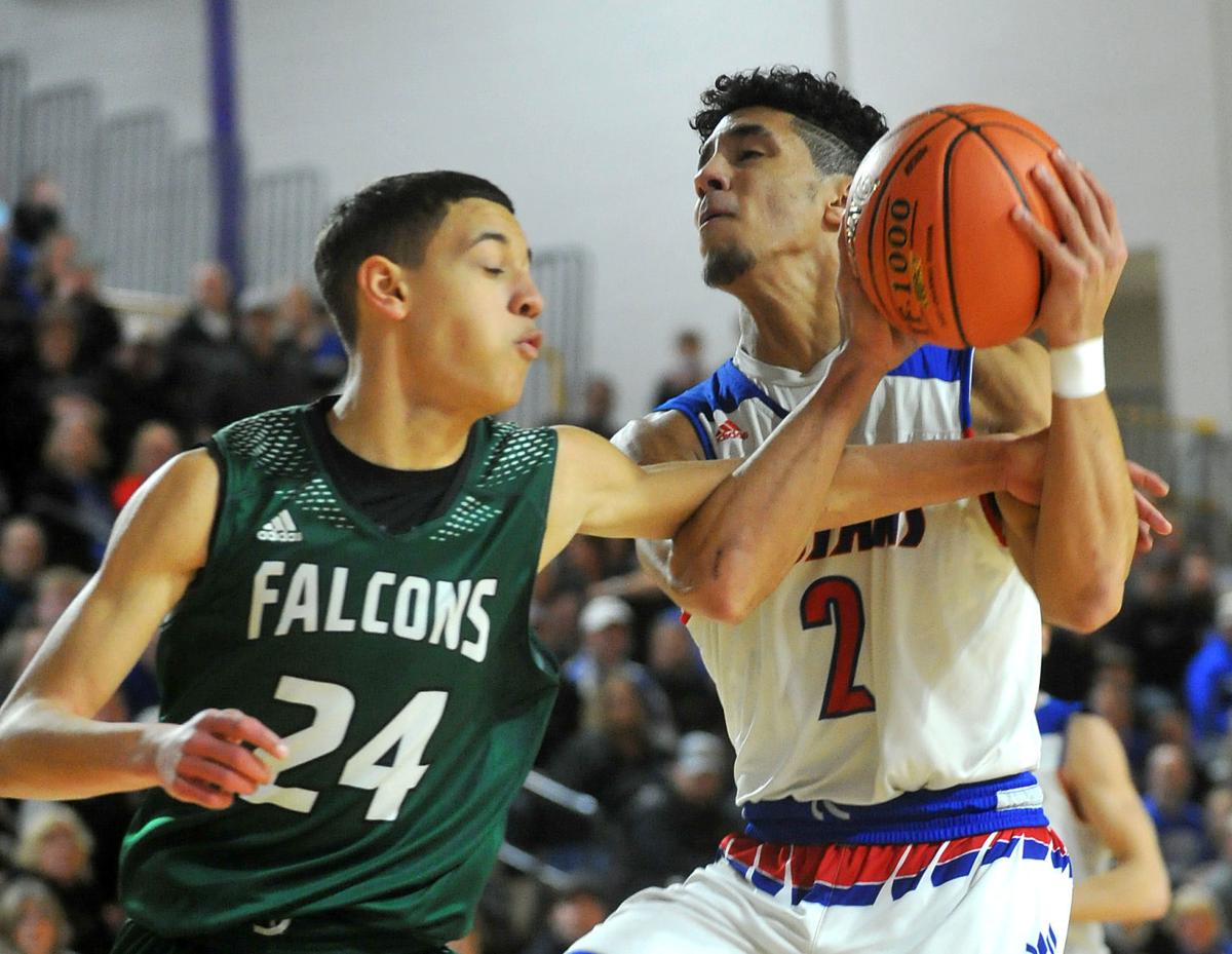 Camanche Cruises Into Class 2a State Tournament High School Boys