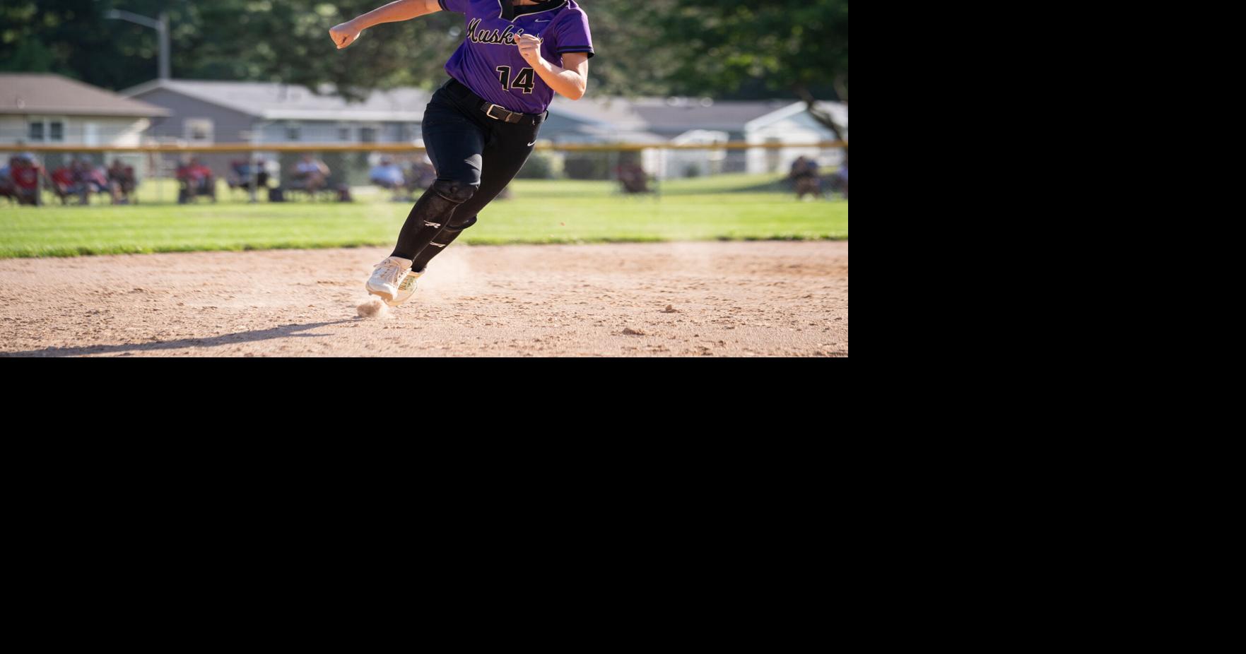 Good Things Come in Threes: Louisa-Muscatine Girls Softball Wins