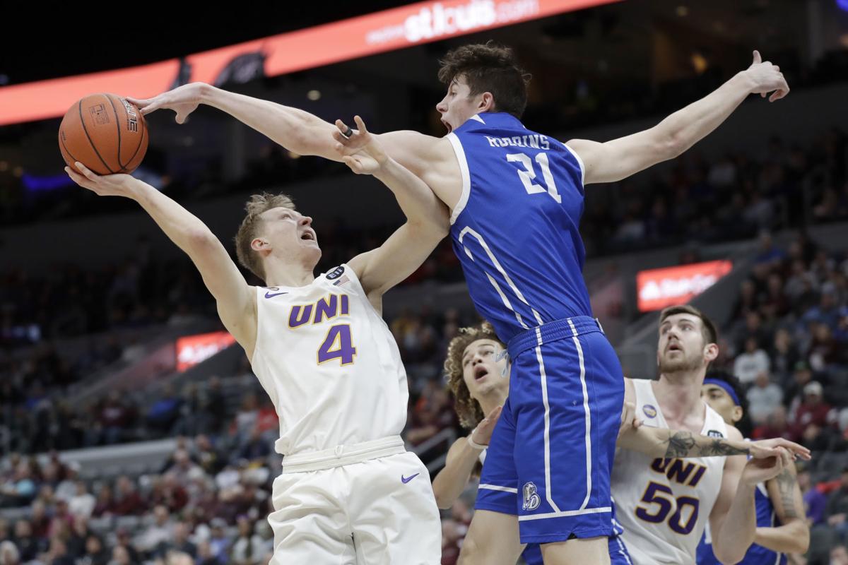 Drake Ousts Top Seed Uni At Mvc Tourney College Sports Qctimes Com