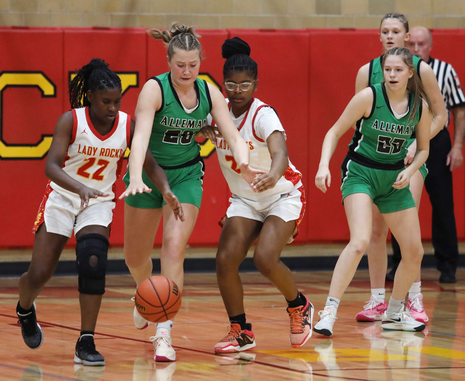 Alleman Pioneers Dominate with 47-29 Victory Over Rock Island Lady Rocks
