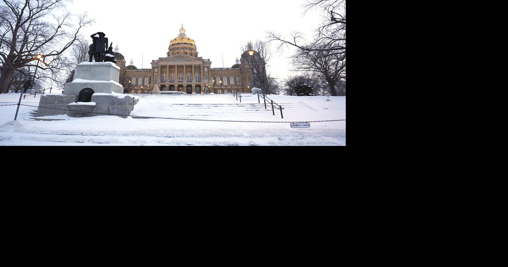 Iowa bill would raise penalties for open meetings, records violations