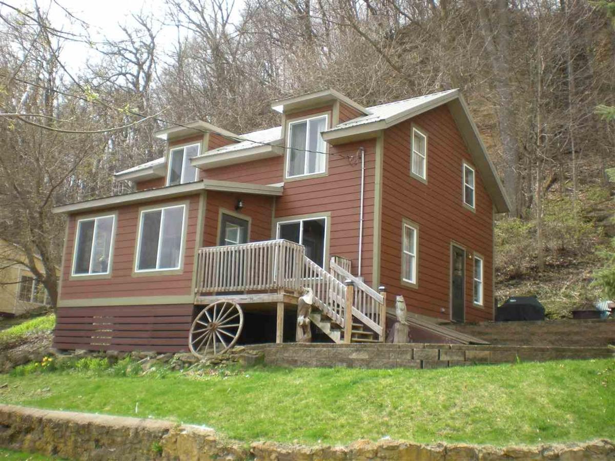 wood flooring quad cities  | 420 x 272