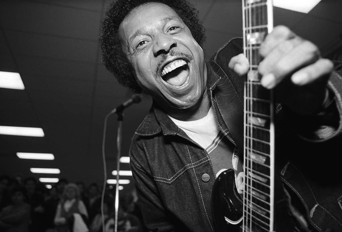 Chicago blues musician Lonnie Brooks