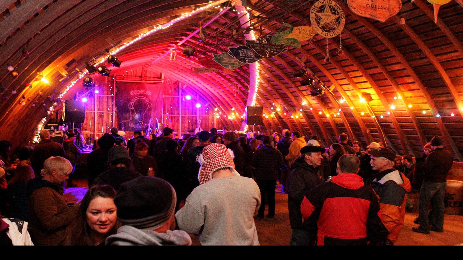 In The Middle Of Nowhere Codfish Hollow Puts Quad City Music Scene On The Map Music Qctimes Com