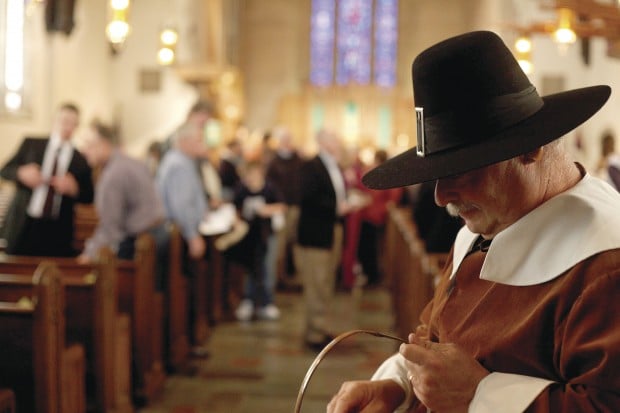 Church Celebrates Pilgrim-style